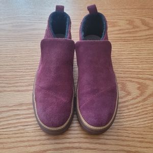 Toms slip on shoes size 7.5